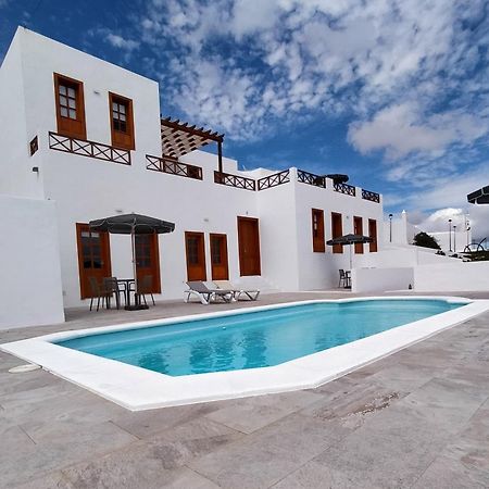 Villa Livia Тиас Экстерьер фото